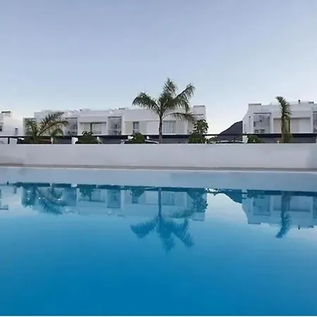 Frente Al Mar En Con Piscina Y Aparcamiento - Es-175-43 普拉亚布兰卡