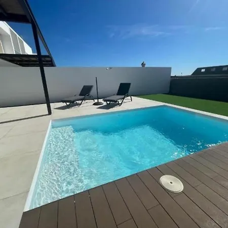 Frente Al Mar En Con Piscina Y Aparcamiento - Es-175-43 别墅